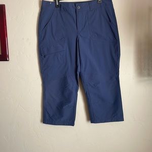Columbia Women's Navy Capris - Size 12